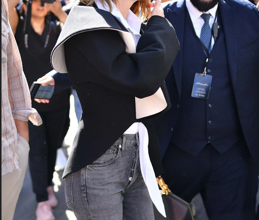 Emma Watson Wore Her Skinny Jeans To The Couture Fashion Week.